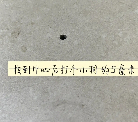 纳溪瓷砖空鼓维修公司专业解答在瓷砖铺贴过程中，如果砂料搅拌不均匀，将会带来以下问题